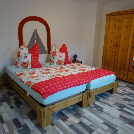 Monteurwohnung In วาร์ชไตน์ ภายนอก รูปภาพ